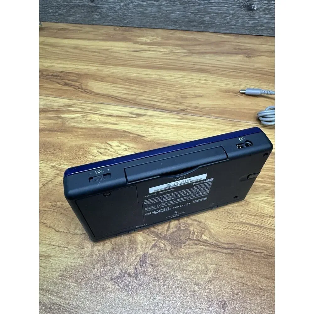 Nintendo DS Lite Handheld System - Cobalt/Black With AC Adapter - Excellent